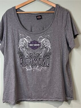 Harley-Davidson Gray Scoop Neck Richmond Wing Graphic Tee with Purple Accents